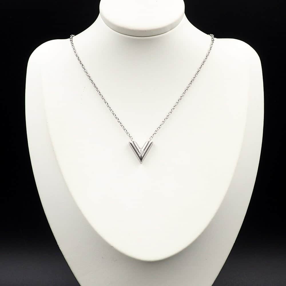 Louis Vuitton Necklace