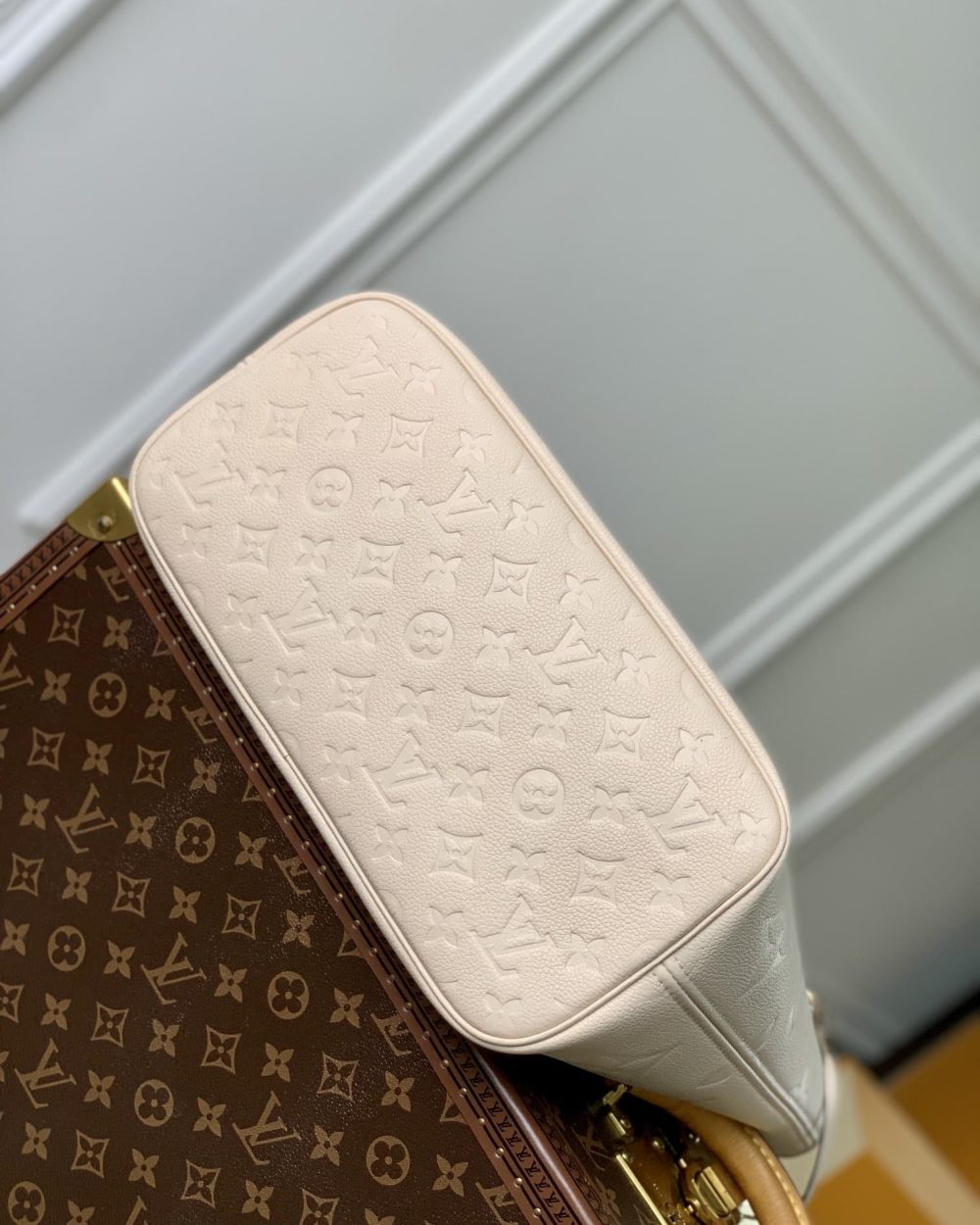 1:1 Replica Louis Vuitton LV Neverfull MM Monogram Empreinte Leather Luxury Women Bag M46676 - 31cm/ 12.2in