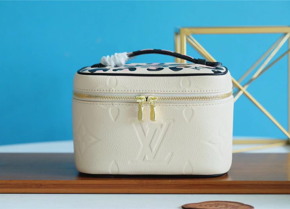 1:1 Replica Louis Vuitton Nice BB Monogram Empreinte White /Black For Women, Women's Wallets 9.4in/24cm LV