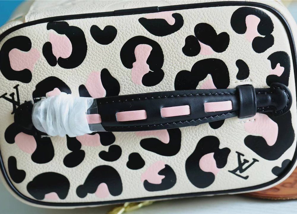 1:1 Replica Louis Vuitton Nice BB Monogram Empreinte White /Black For Women, Women's Wallets 9.4in/24cm LV