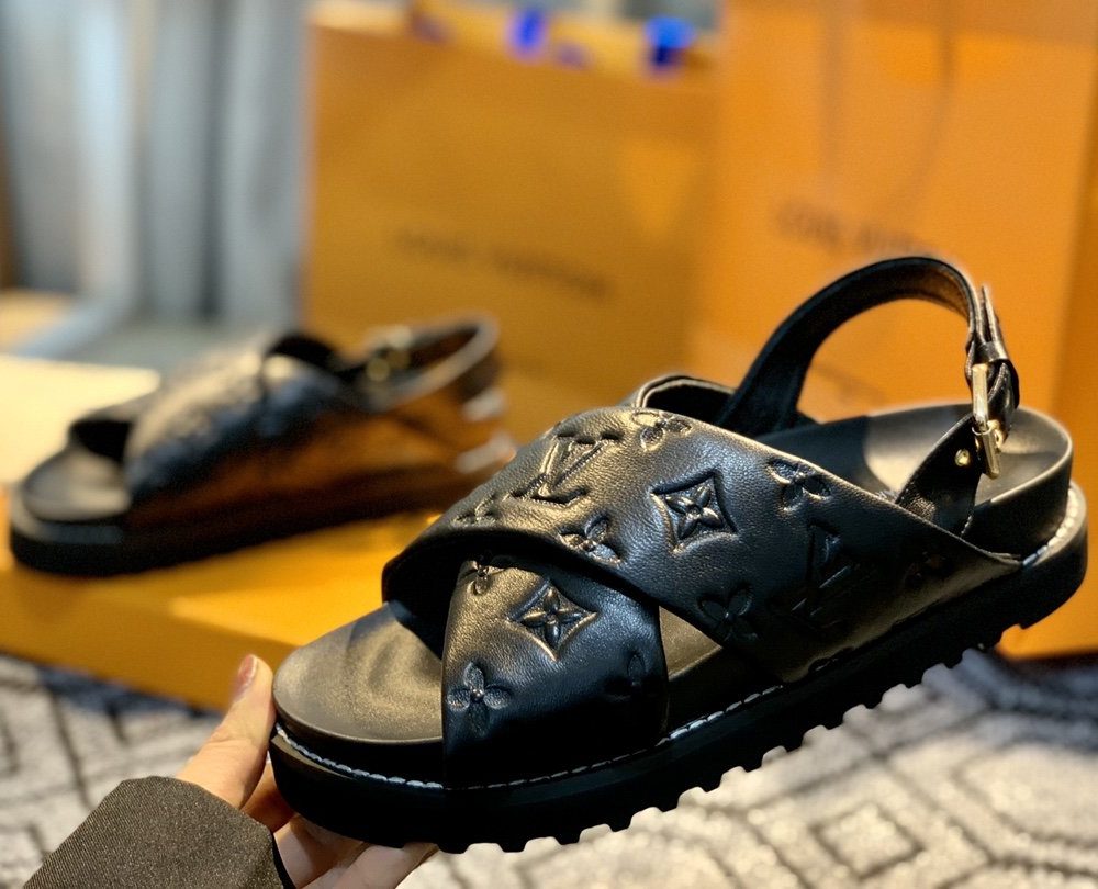 Louis Vuitton Paseo Flat Comfort Sandal Black For Women LV 1A9RDO