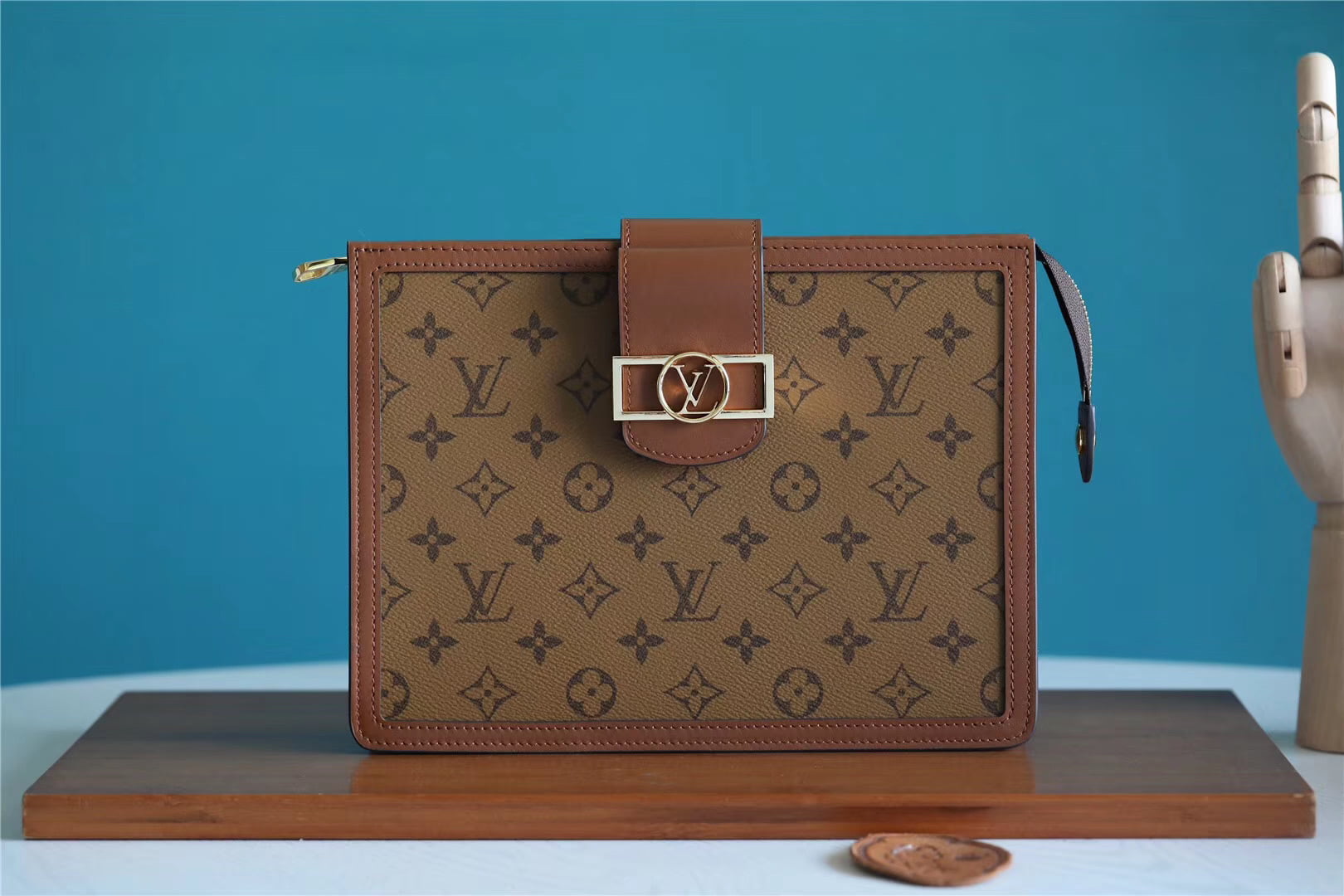 1:1 Replica Louis Vuitton Pochette Dauphine Monogram and Monogram Reverse Canvas For Women, Women's Wallets 10.2in/26cm LV