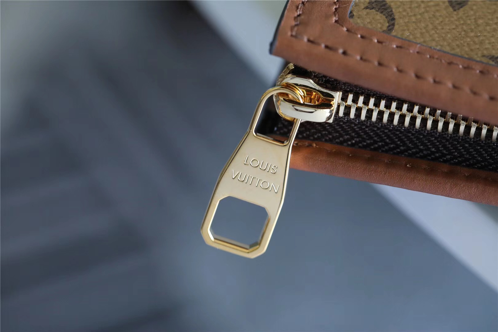 1:1 Replica Louis Vuitton Pochette Dauphine Monogram and Monogram Reverse Canvas For Women, Women's Wallets 10.2in/26cm LV - Image 4