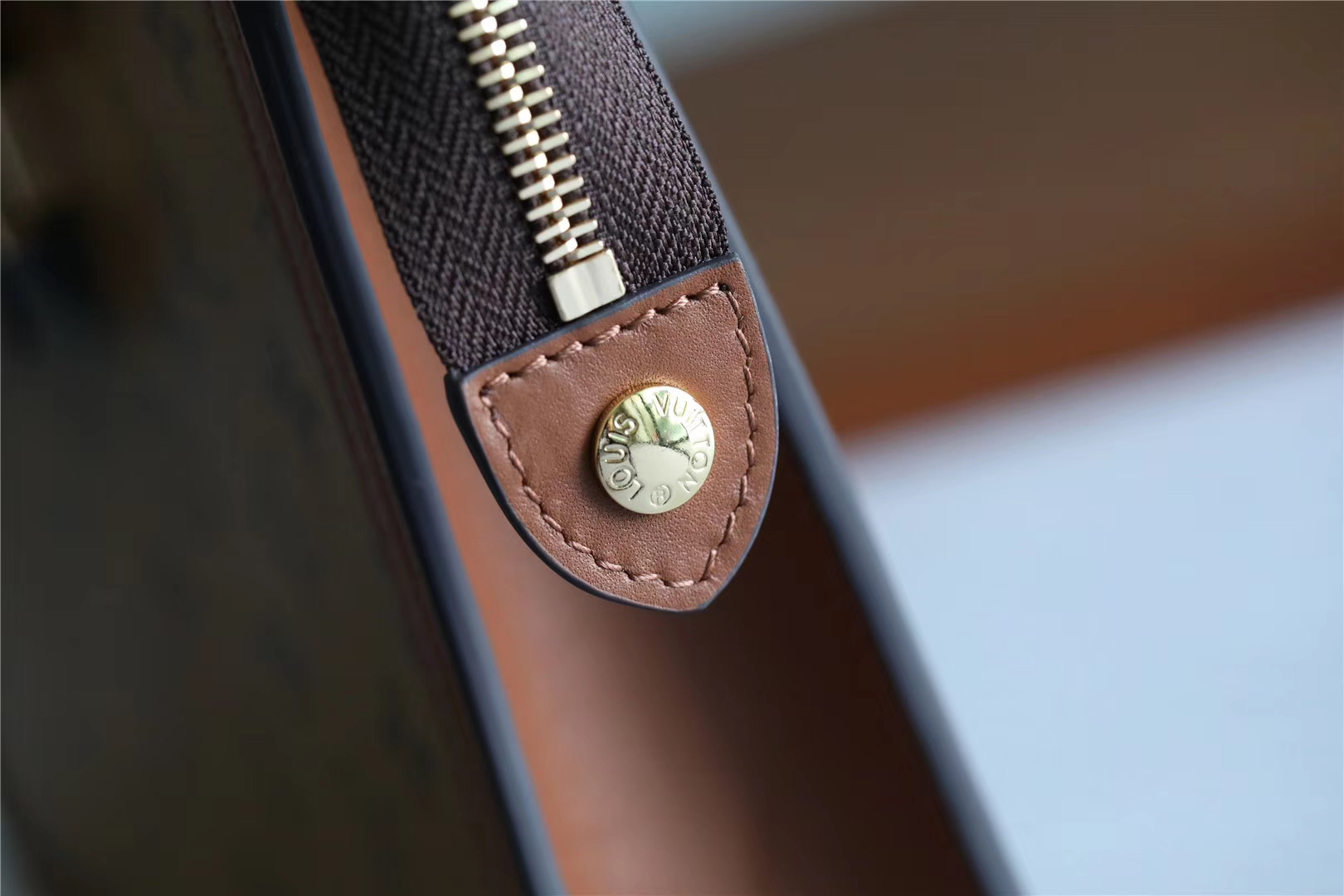 1:1 Replica Louis Vuitton Pochette Dauphine Monogram and Monogram Reverse Canvas For Women, Women's Wallets 10.2in/26cm LV - Image 7