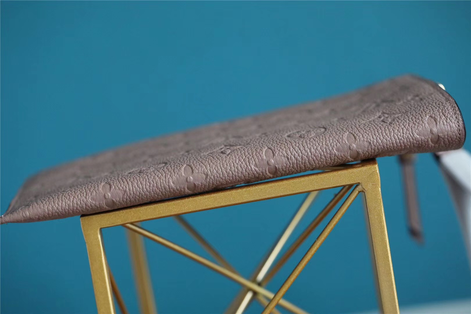 1:1 Replica Louis Vuitton Pochette Melanie MM Monogram Empreinte Beige For Women, Women's Wallets 9.2in/23cm LV - Image 4