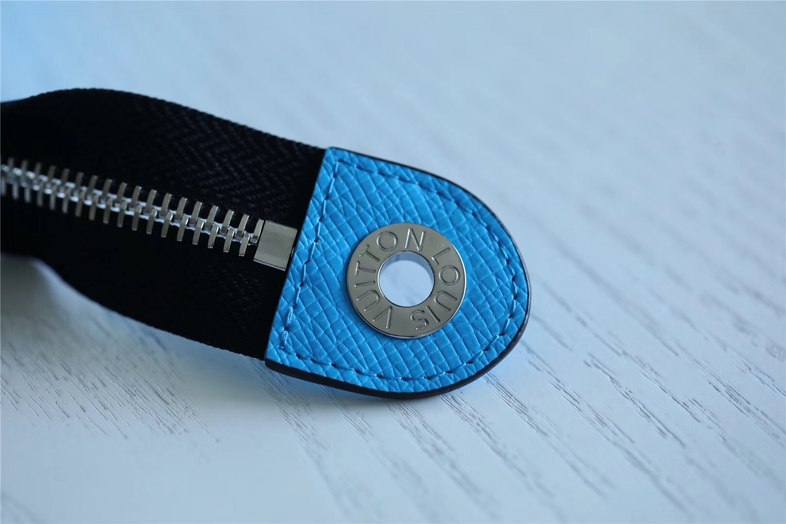 1:1 Replica Louis Vuitton Pochette Voyage MM Taiga and Monogram Eclipse Canvas Blue For Women, Women's Wallets 10.6in/27cm LV - Image 6