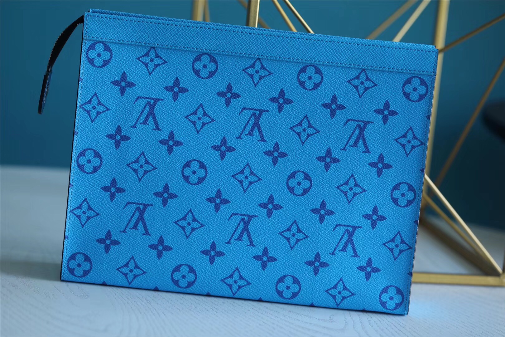 1:1 Replica Louis Vuitton Pochette Voyage MM Taiga and Monogram Eclipse Canvas Blue For Women, Women's Wallets 10.6in/27cm LV - Image 3