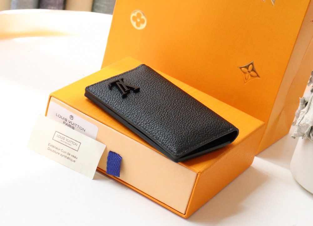 1:1 Replica Louis Vuitton Pocket Organizer The New LV Aerogram Version For Men, Men's Wallet 8cm LV M69979