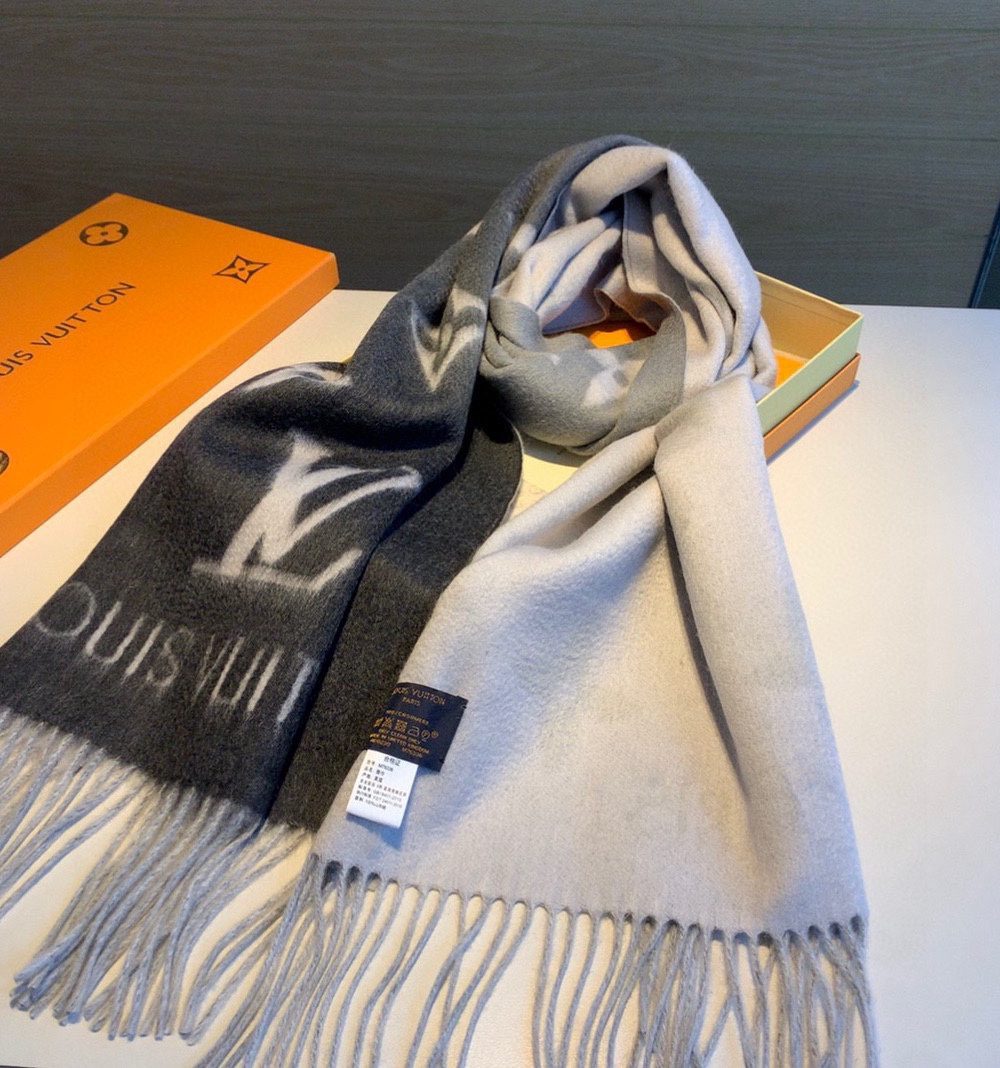 Louis Vuitton Reykjavik Gradient Cashmere Grey Scarf 220cm/87in M76336