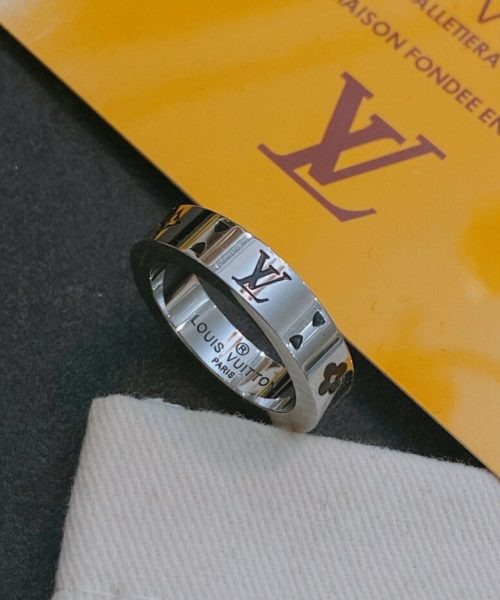 Louis Vuitton Ring