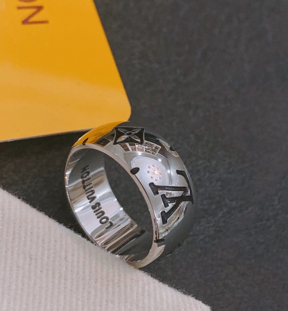 Louis Vuitton Ring