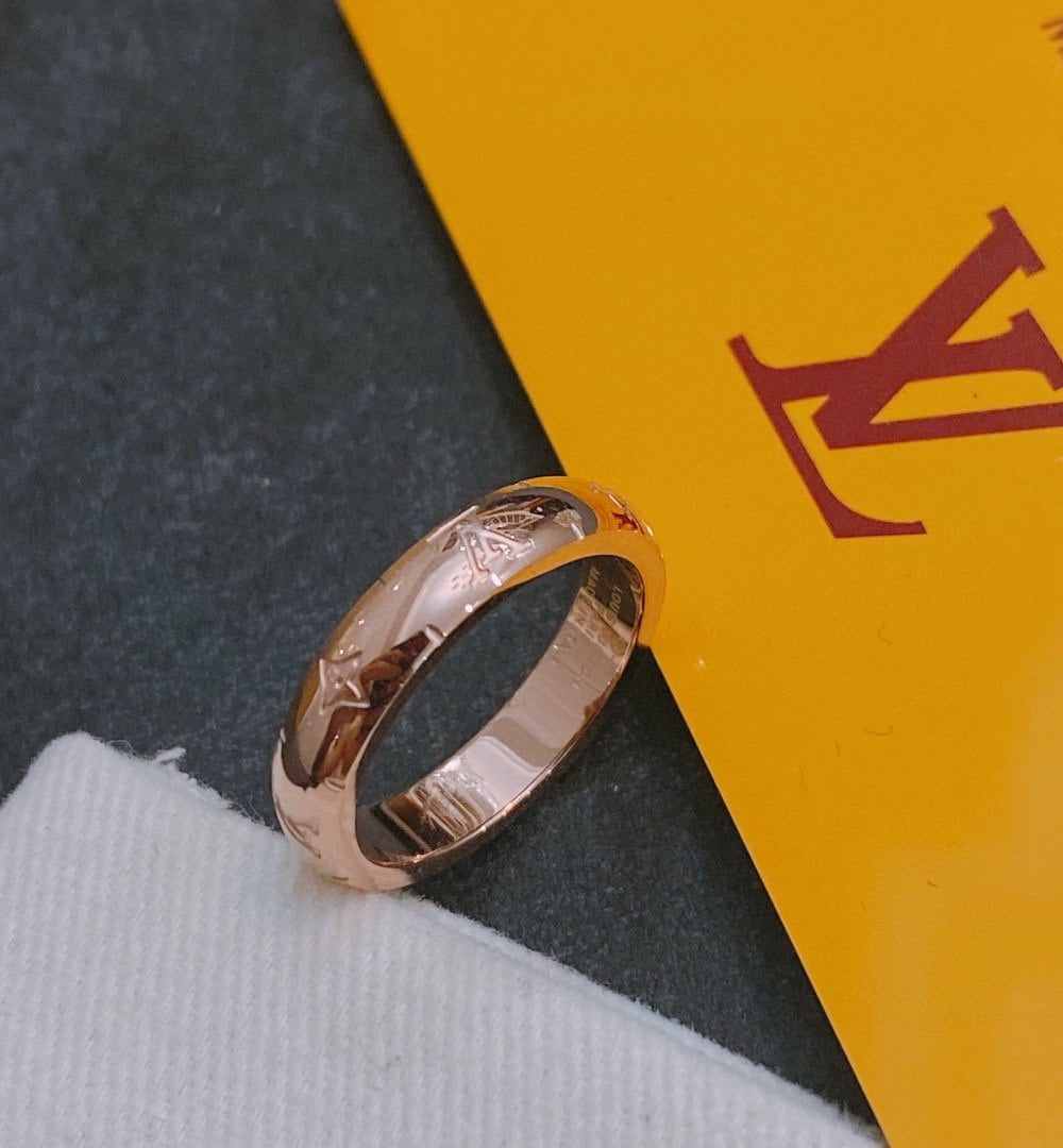 Louis Vuitton Ring