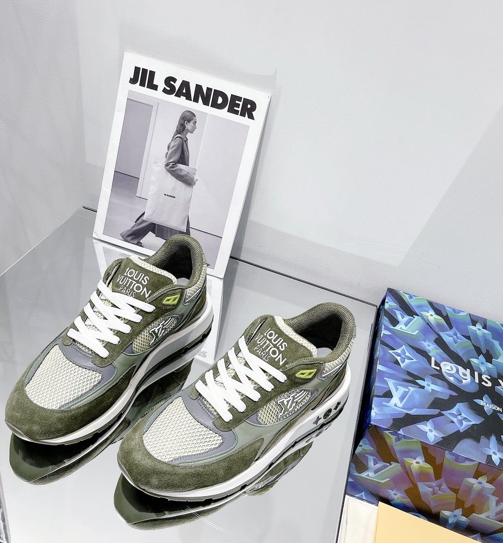 Louis Vuitton Run Away Sneaker Monogram Material Brown For Women LV