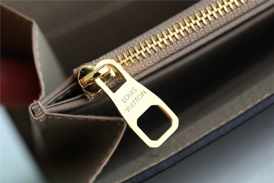 1:1 Replica Louis Vuitton Sarah Wallet Monogram Empreinte Tourterelle Gray / Cream For Women, Women's Wallets 7.5in/19cm LV M81049 - Image 3