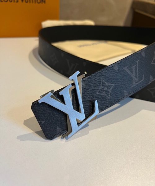 1:1 Replica Louis Vuitton Shake Reversible LV Belt Monogram Eclipse canvas Black LV Women Belt