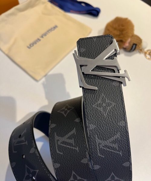1:1 Replica Louis Vuitton Shake Reversible LV Belt Monogram Eclipse canvas Black LV Women Belt