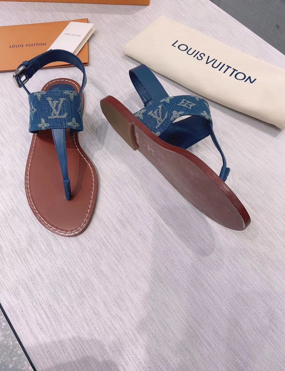 Louis Vuitton Starboard Flat Thong Sandal Monogram Denim Blue For Women LV 1A7RDP