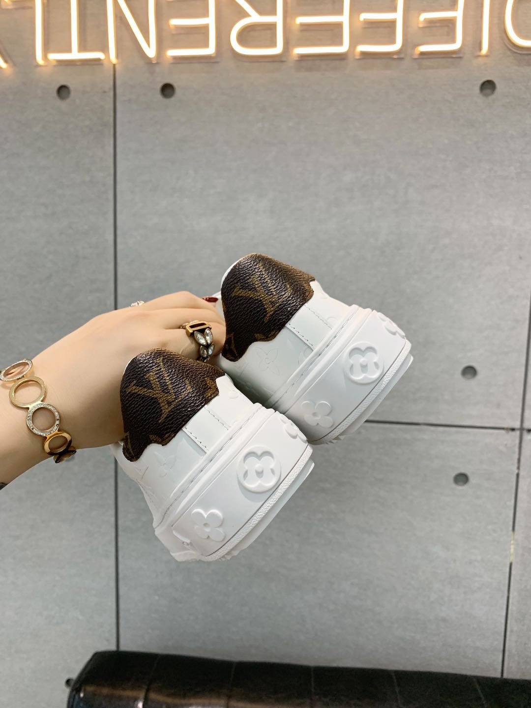 Louis Vuitton Time Out Sneaker White For Women LV 1A9HBD - Image 3