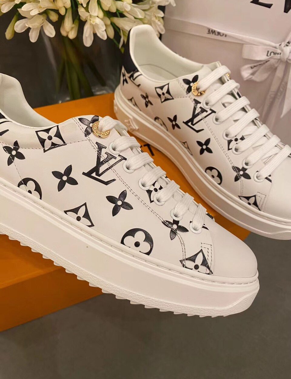 Louis Vuitton Time Out Sneakers White/Black For Women LV