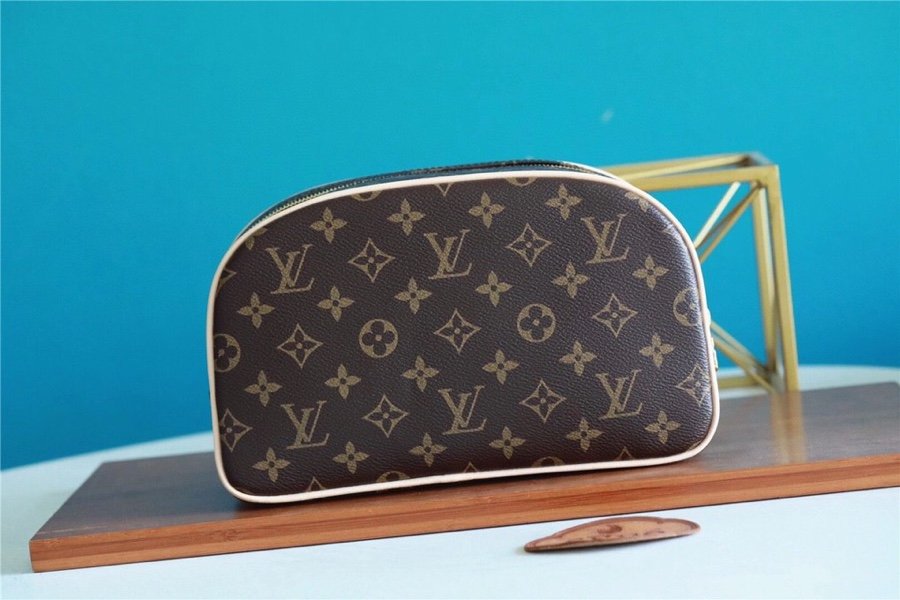 1:1 Replica Louis Vuitton Toilet Pouch GM Monogram Canvas For Women, Women's Wallets 7.9in/20cm LV M47507 - Image 7