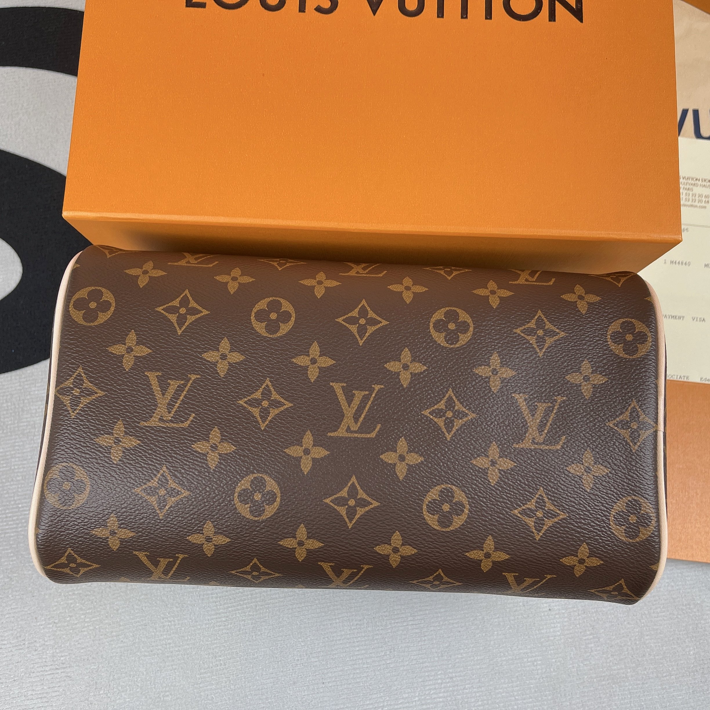 1:1 Replica Louis Vuitton Toilet Pouch GM Monogram Canvas For Women, Women's Wallets 7.9in/20cm LV M47507 - Image 14