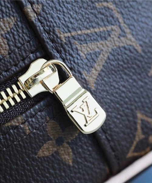 1:1 Replica Louis Vuitton Toilet Pouch GM Monogram Canvas For Women, Women's Wallets 7.9in/20cm LV M47507