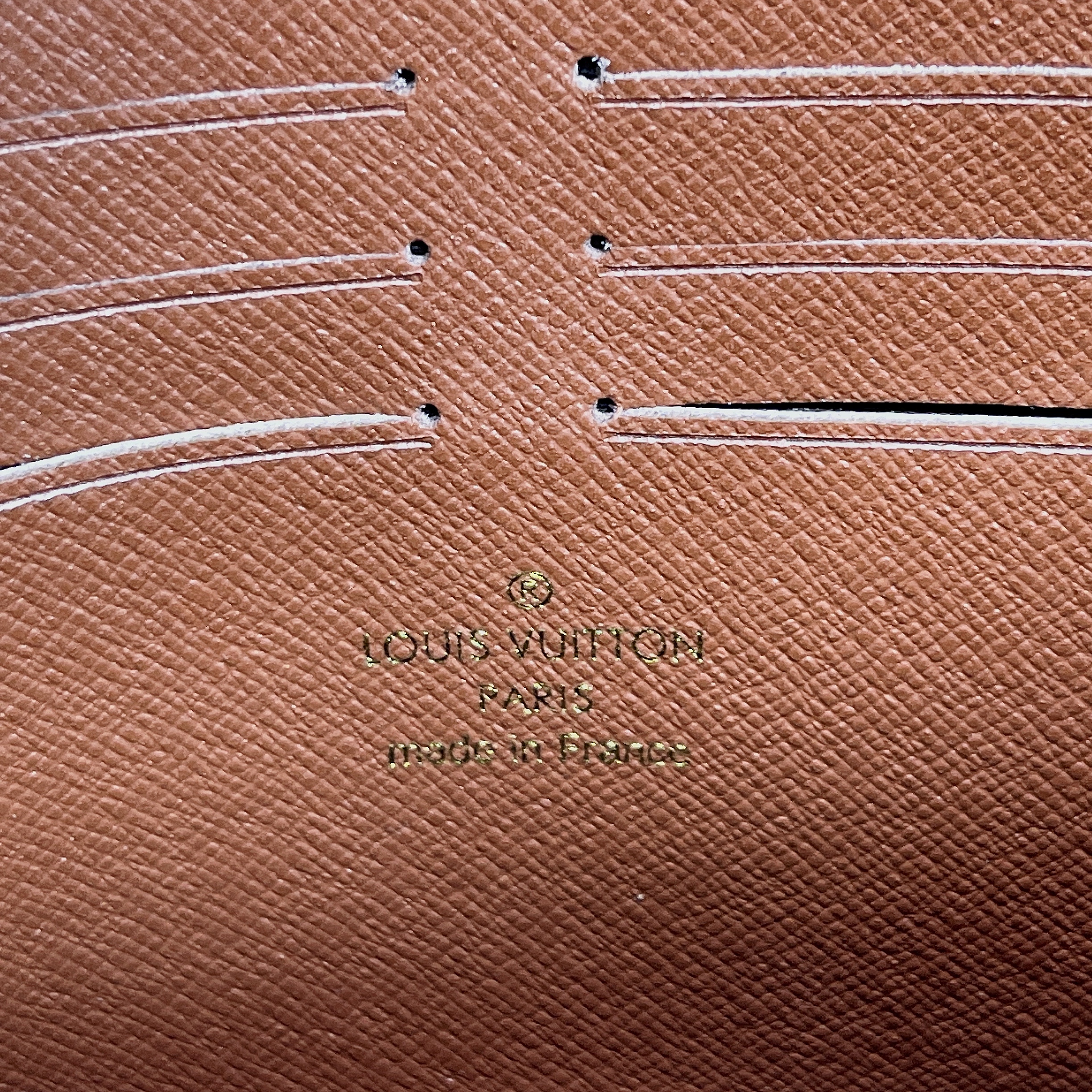 1:1 Replica Louis Vuitton Toiletry Pouch on Chain Monogram Canvas For Women, Women's Wallets 9.8in/25cm LV M81412 - Image 6