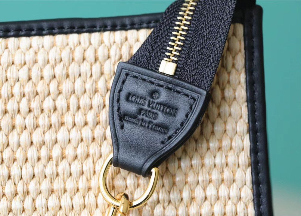1:1 Replica Louis Vuitton Toiletry Pouch on Chain Raffia Natural /Black For Women, Women's Wallets 9.8in/25cm LV M81366