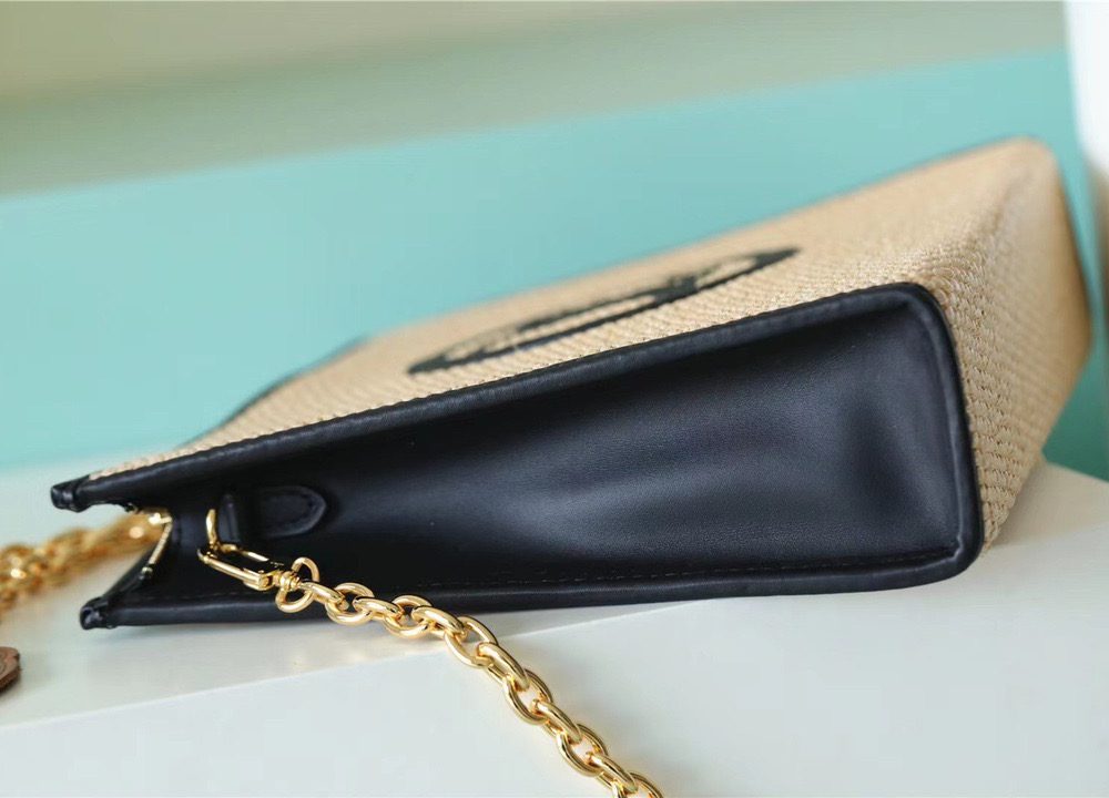 1:1 Replica Louis Vuitton Toiletry Pouch on Chain Raffia Natural /Black For Women, Women's Wallets 9.8in/25cm LV M81366