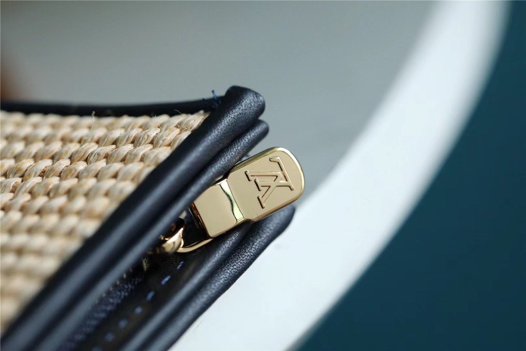 1:1 Replica Louis Vuitton Toiletry Pouch Raffia Natural /Black For Women, Women's Wallets 9.8in/25cm LV - Image 6