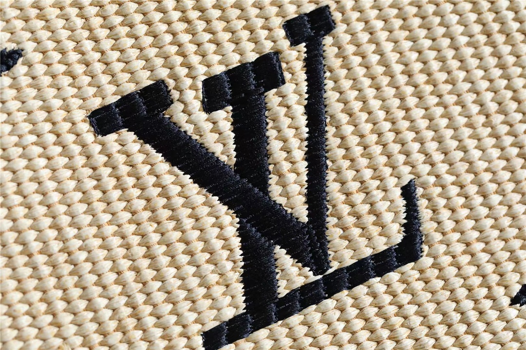 1:1 Replica Louis Vuitton Toiletry Pouch Raffia Natural /Black For Women, Women's Wallets 9.8in/25cm LV - Image 4
