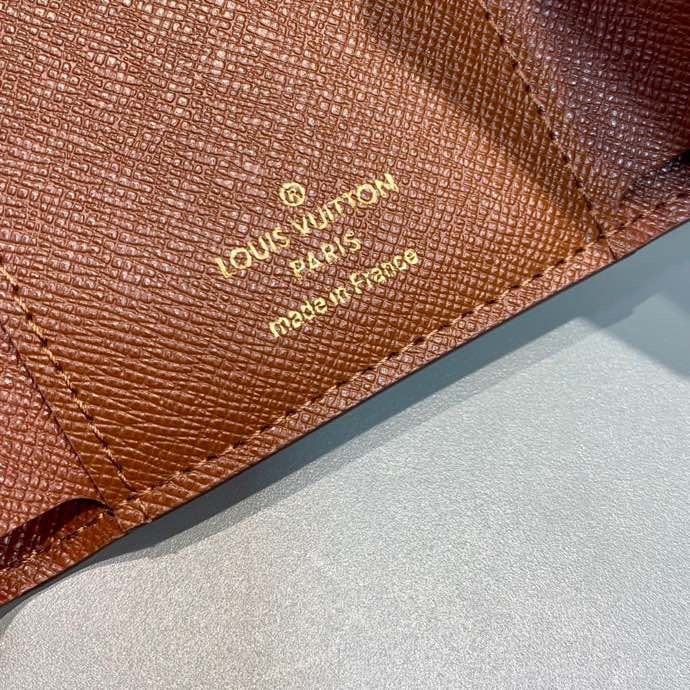1:1 Replica Louis Vuitton Victorine Wallet Monogram Canvas For Women, Women's Wallet 4.7in/12cm LV M62472 - Image 4