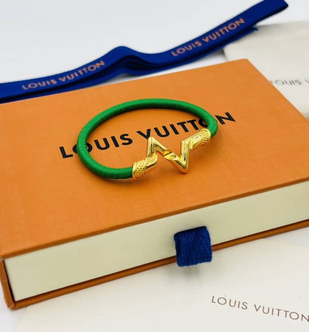 Louis Vuitton Volt Upside Down Play Small Bracelet Yellow Gold