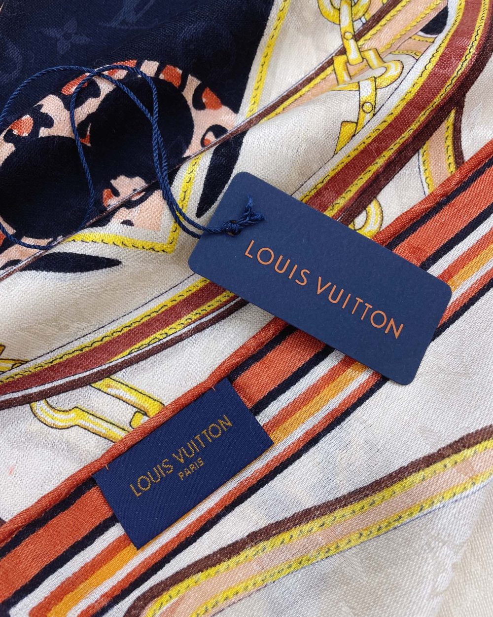 Louis Vuitton Wild at Heart My Everything Souple Face Shawl Brown 110cm/43in m00411