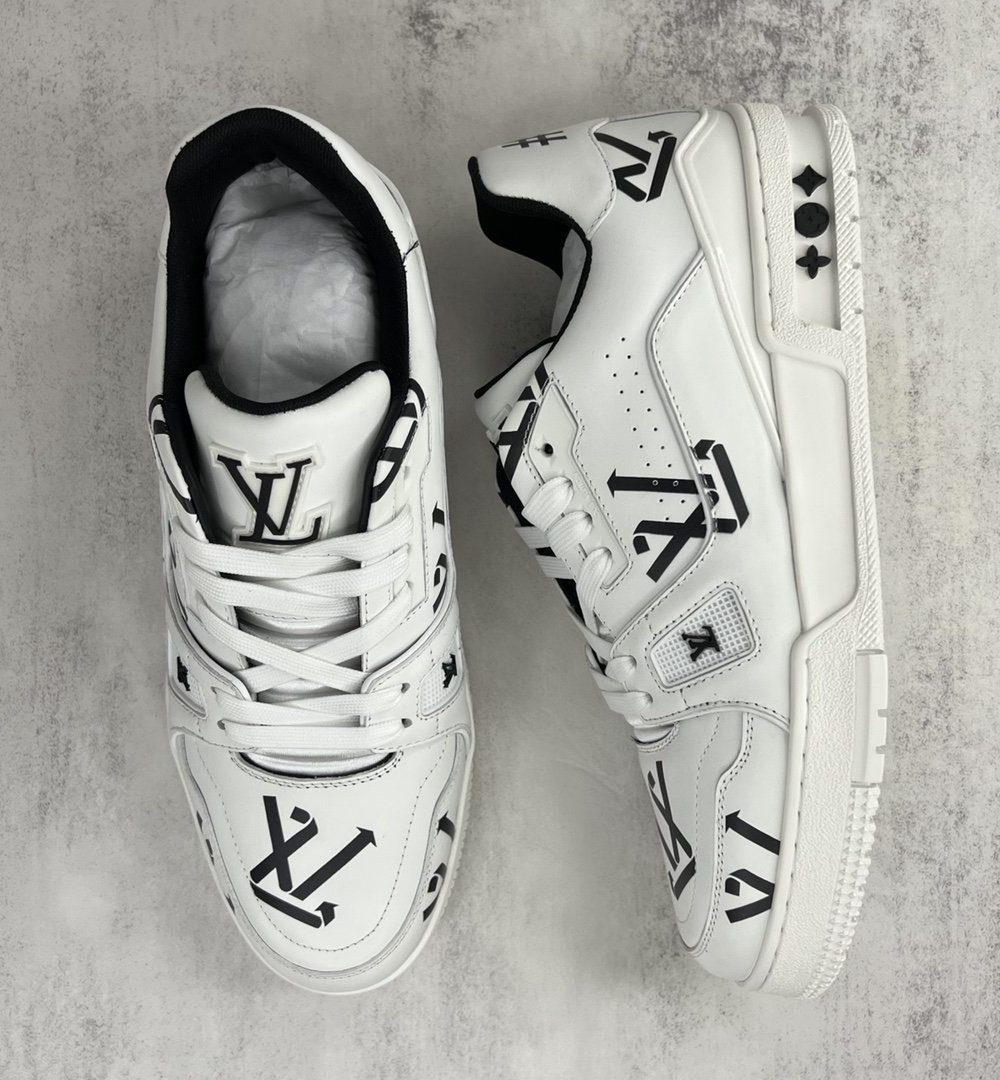 Louis Vuitton Women's LV Trainer Sneaker Black For Women LV