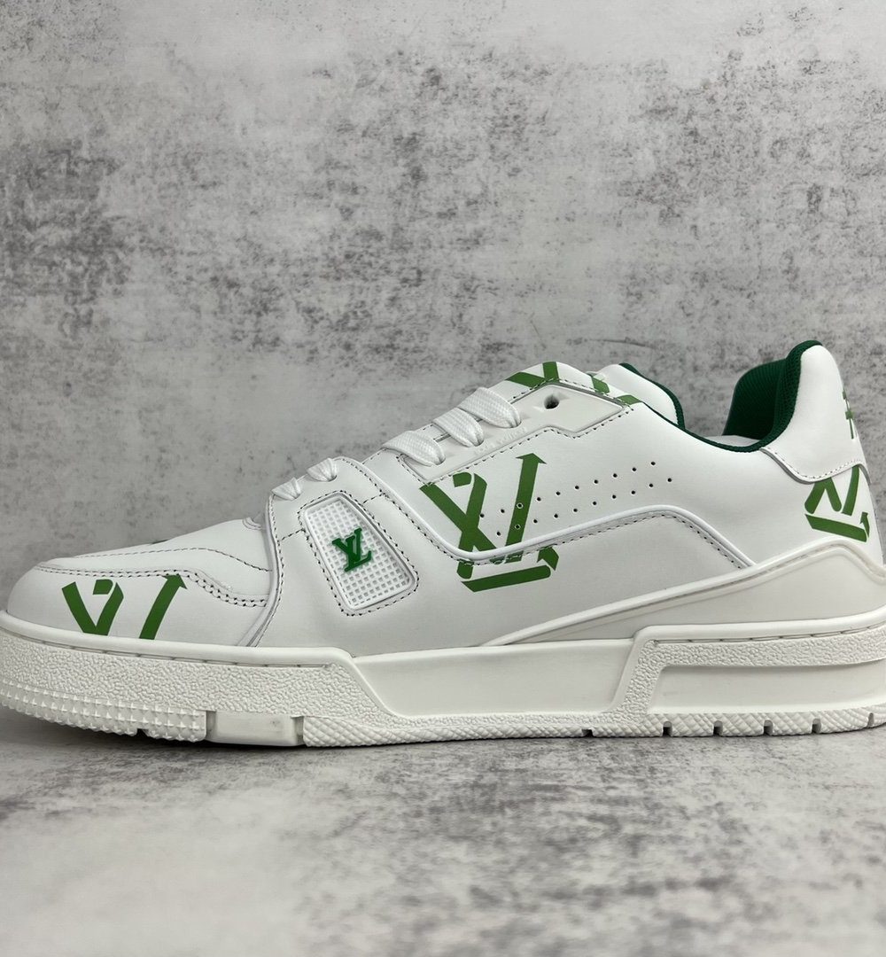 Louis Vuitton Women's LV Trainer Sneaker Green For Women LV 1AAGXF