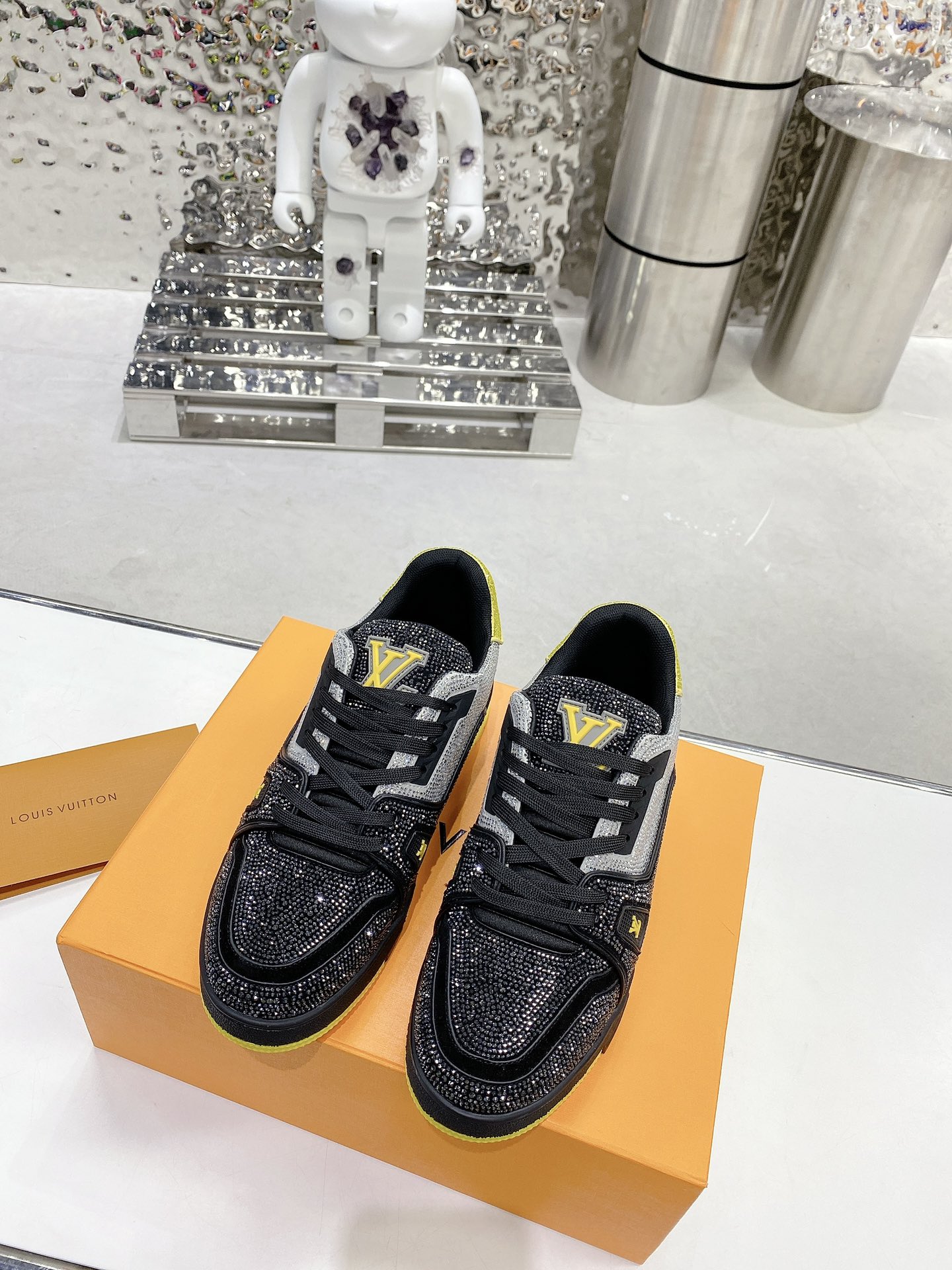 Louis Vuitton Women's LV Trainers Black And Yellow For Women LV - Image 3