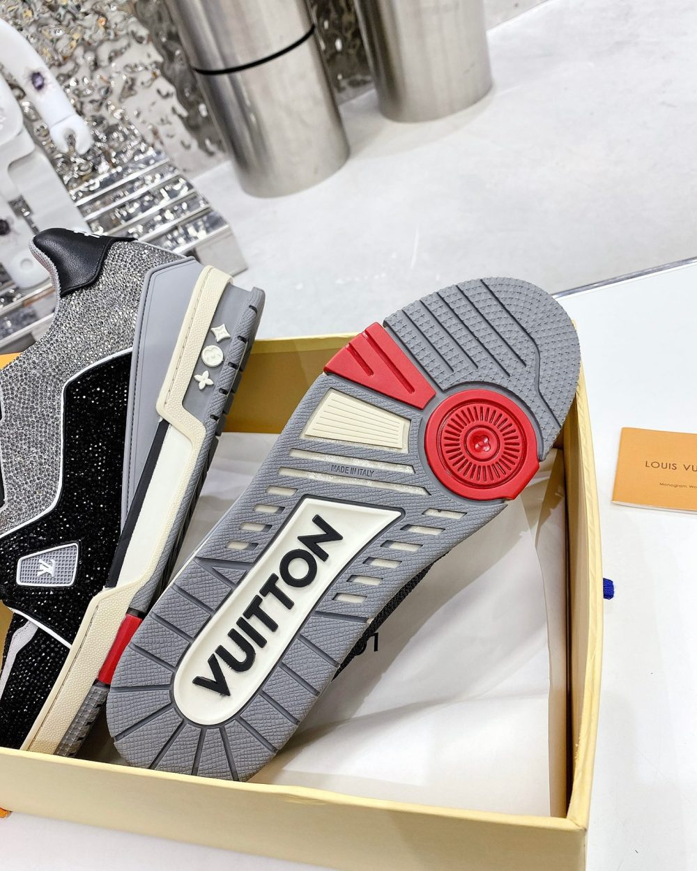 Louis Vuitton Women's LV Trainers Black For Women LV