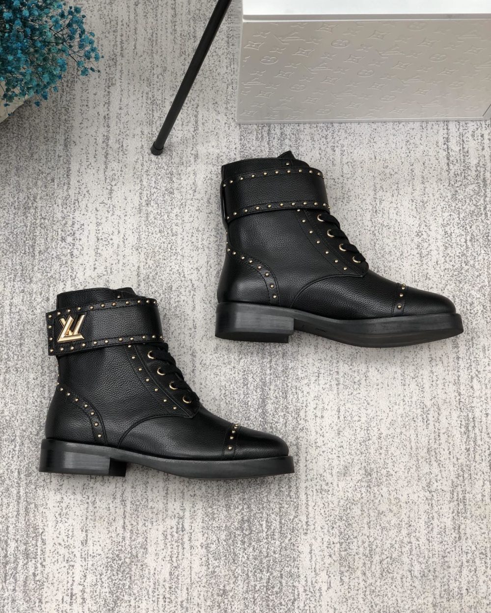 Louis Vuitton Wonderland Ranger Black For Women LV