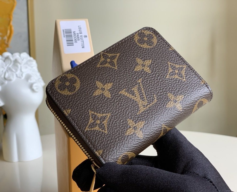 1:1 Replica Louis Vuitton Zippy Coin Purse In Monogram Canvas For Women, Women's Wallet 11cm LV M60067