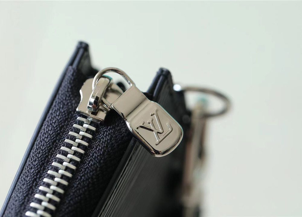 1:1 Replica Louis Vuitton Zippy Dragonne Epi Black For Women, Women's Wallets 4.3in/11cm LV M81325