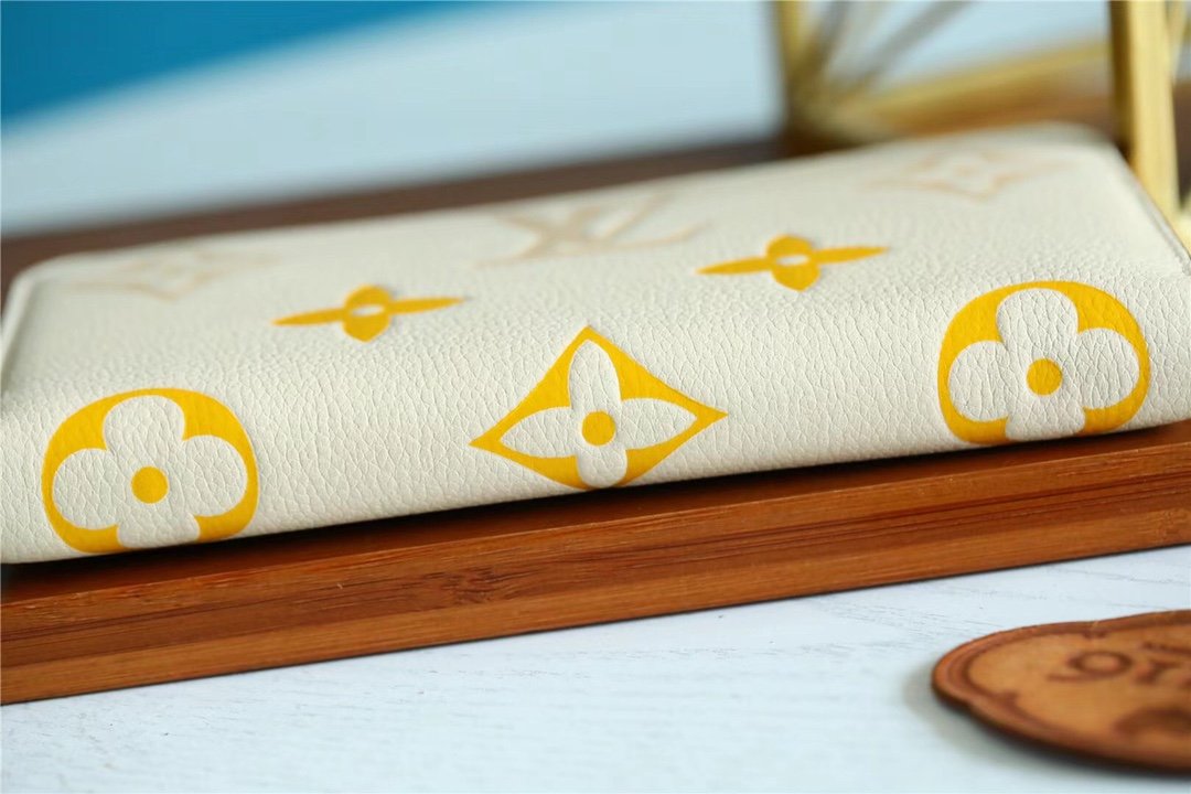 1:1 Replica Louis Vuitton Zippy Wallet Monogram Empreinte By The Pool Cream For Women, Women's Wallets 7.7in/19.5cm LV M80402 - Image 9