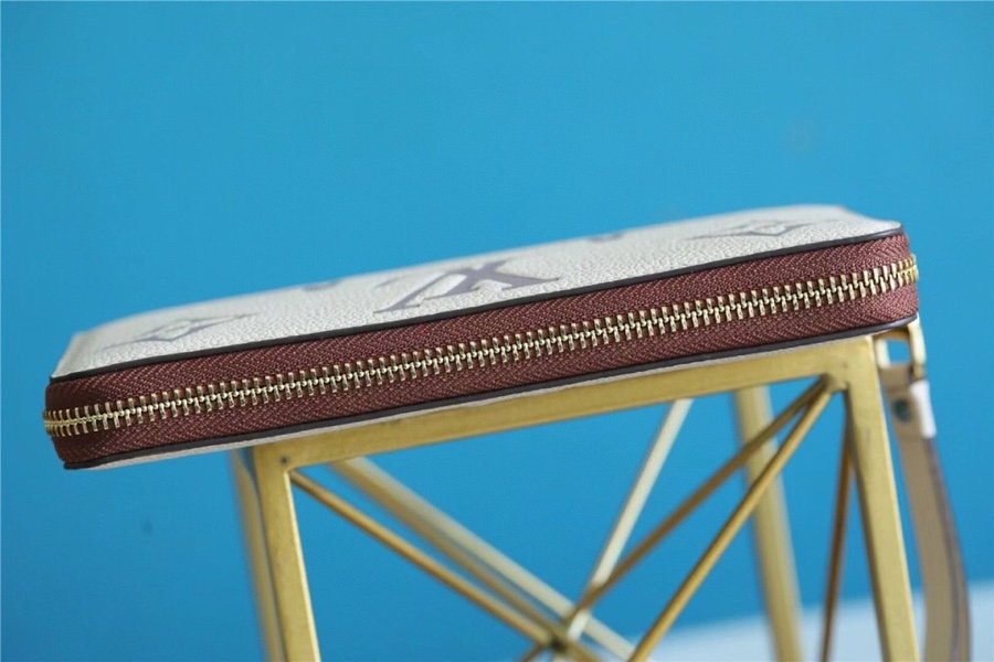 1:1 Replica Louis Vuitton Zippy Wallet Monogram Empreinte By The Pool Grey For Women, Women's Wallets 7.7in/19.5cm LV - Image 3