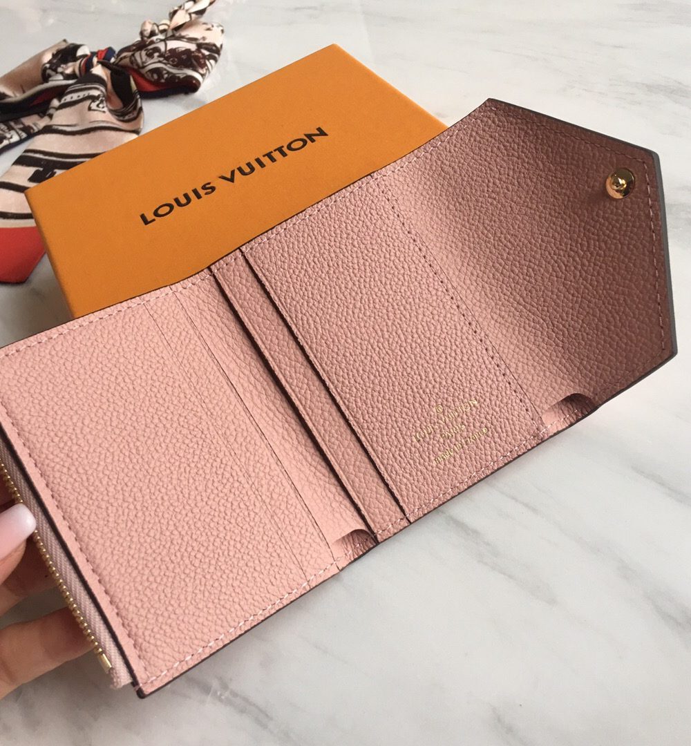 1:1 Replica Louis Vuitton Zoe Wallet Tourterelle Pink For Women, Women's Wallet 3.7in/9.5cm LV