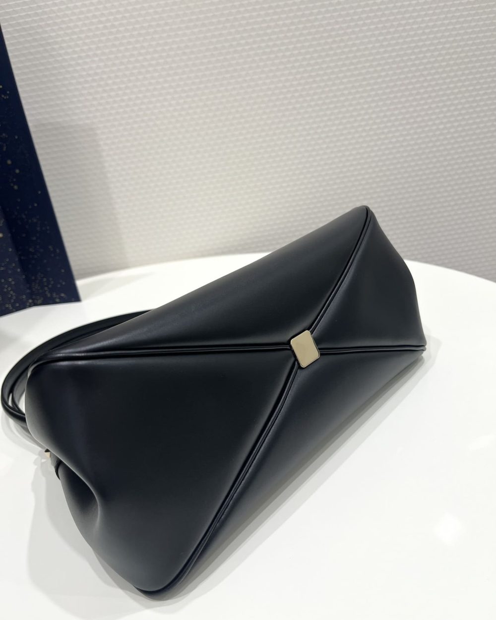 1:1 Replica Medium Dior Key Bag Black For Women 12in/30 cm M1843OBEQ_M900