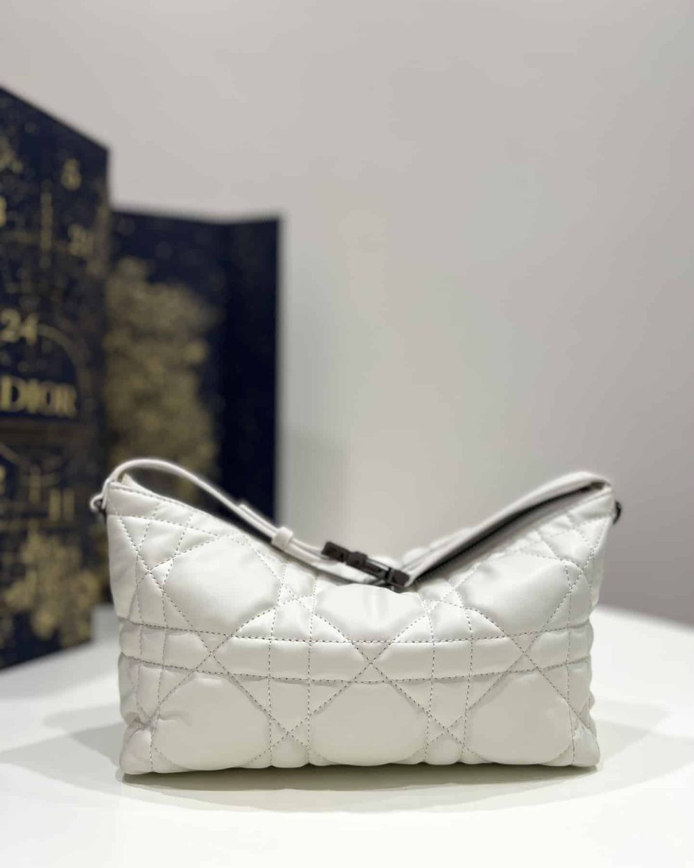 1:1 Replica Medium Diortravel Nomad Pouch Black/White For Women 8.5in/ 22cm S5554BMIG_M900