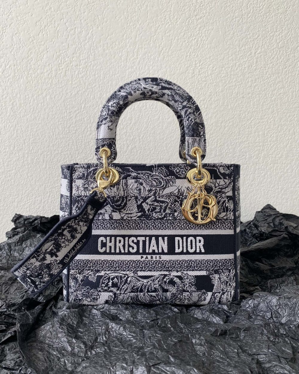 1:1 Replica Medium Lady D-Lite Bag Black For Women 9.5in/ 24cm