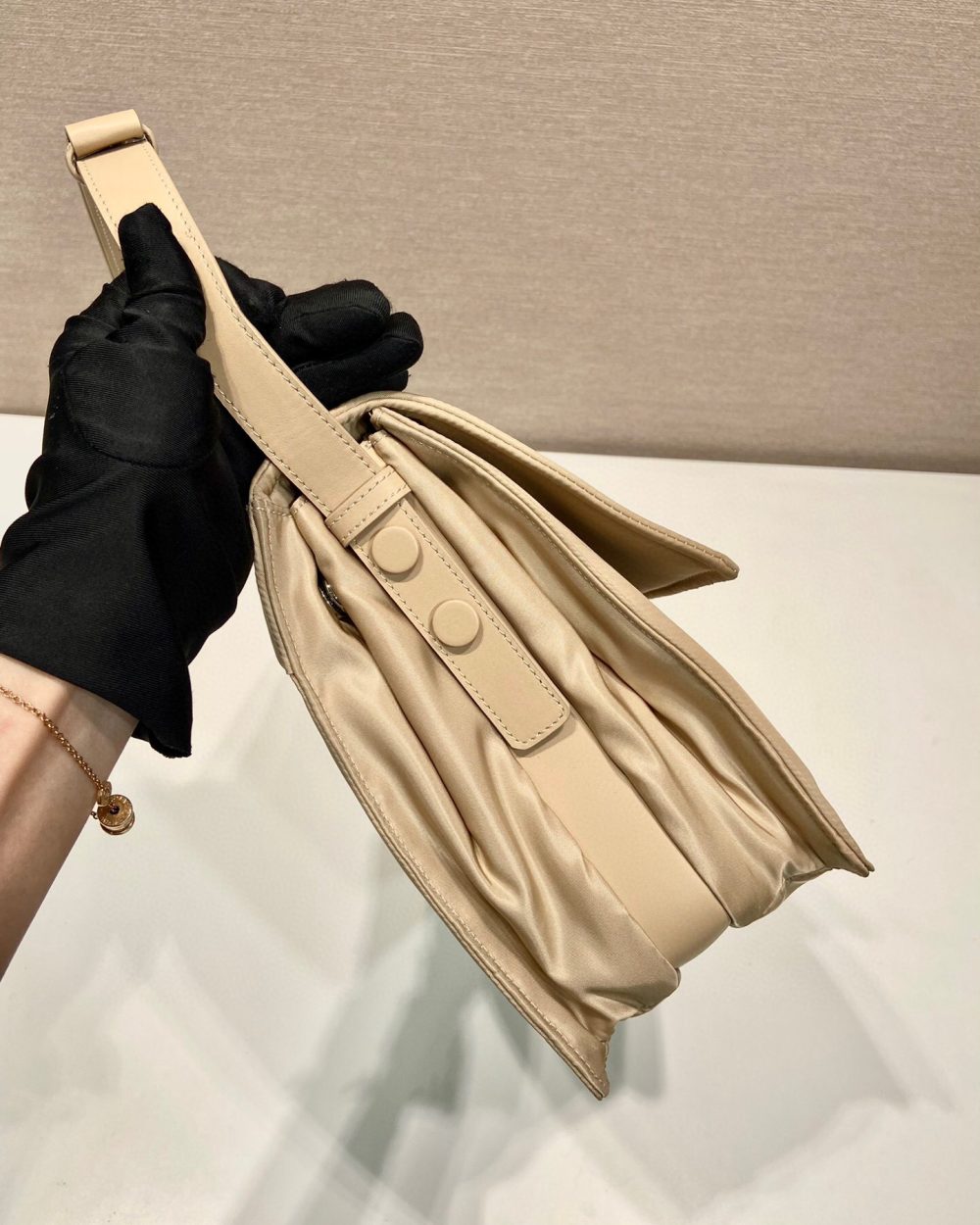 Medium Padded Shoulder Bag In Beige For Women 11.8in/ 30cm