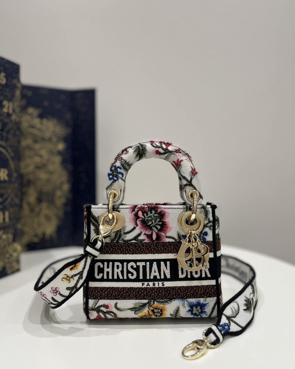 1:1 Replica Mini Lady D-Lite Bag White/Black For Women 6.5in/17cm