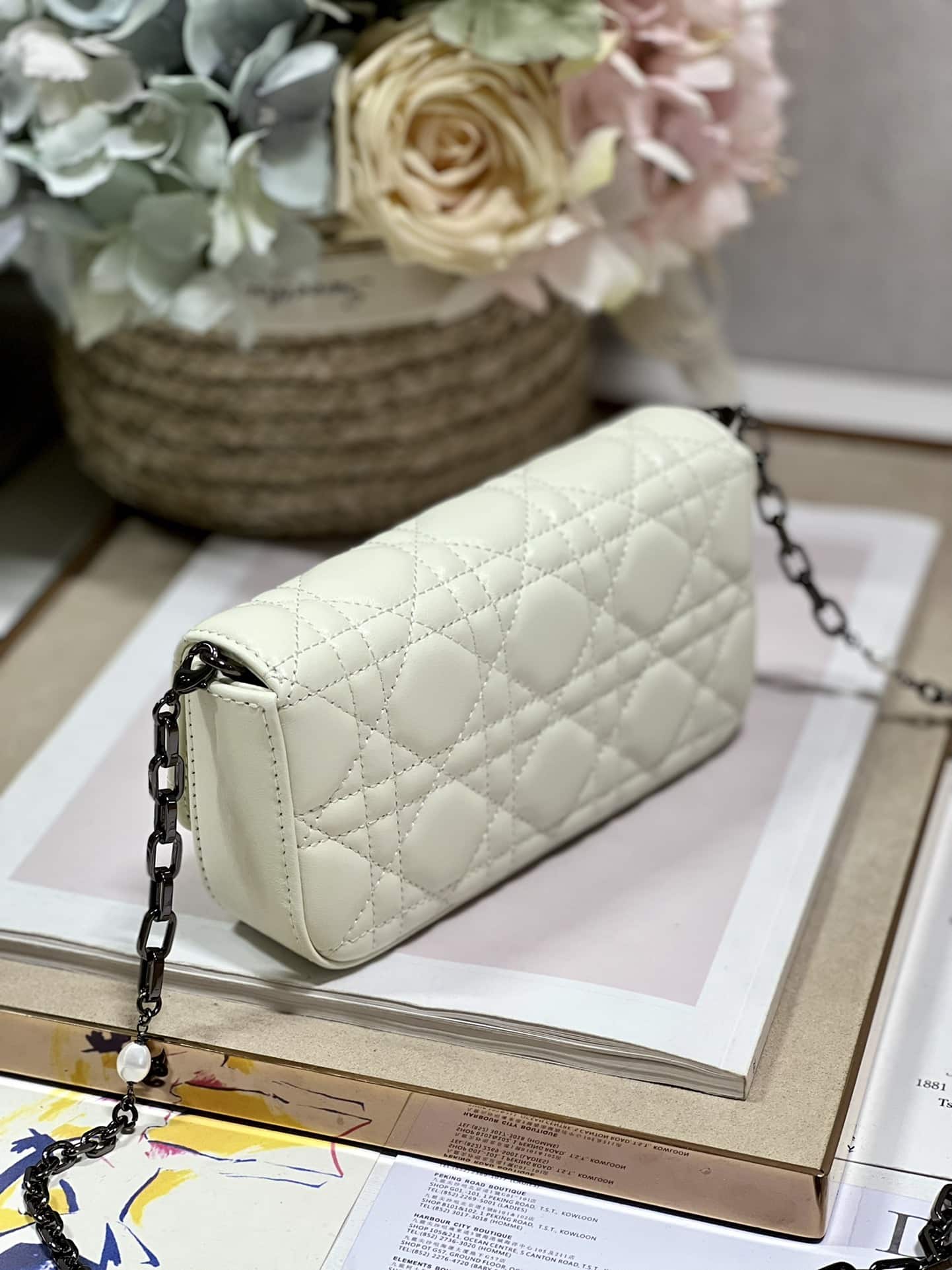 1:1 Replica Mini Miss Dior Bag White/ Black For Women 7 in/ 18.5cm - Image 7